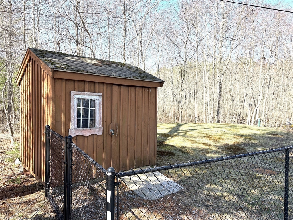 42 Taylor Point Road Pembroke, MA 02359 - Photo 19 of 22 Gallery Image 19