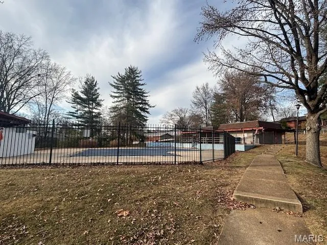 $199,000 | 599 Arblay Place, Manchester, MO 63011