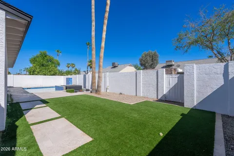 $695,000 | 1411 East Dava Drive, Tempe, AZ 85283
