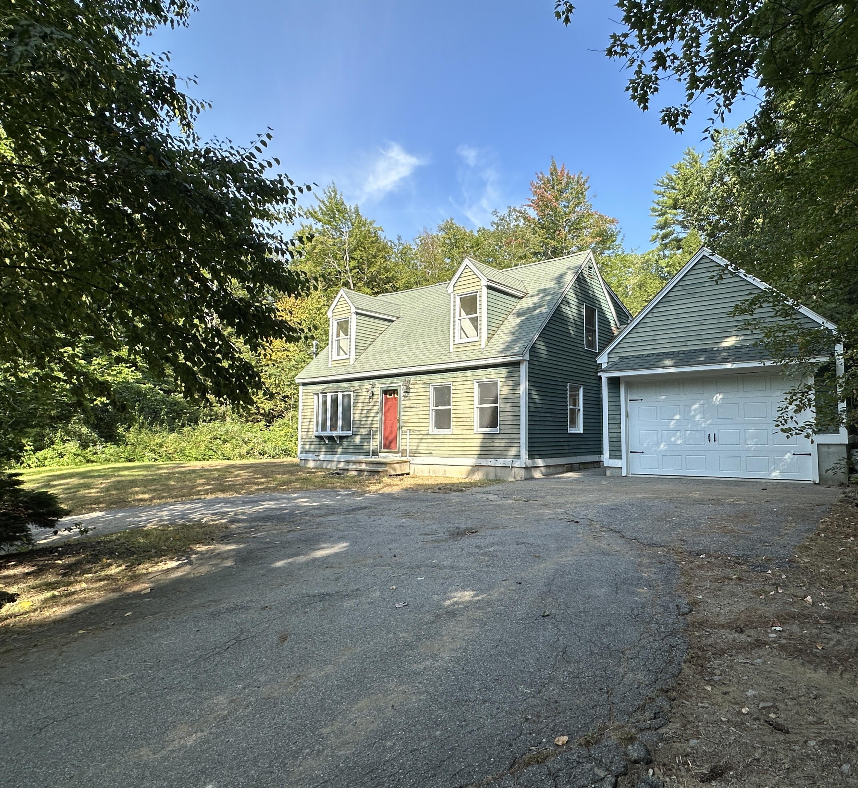 263 Sunset Road Sanford, ME 04083 - Photo 2 of 39 IMG_3372