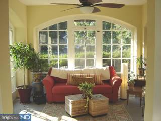 516 East Durham Street Philadelphia, PA 19119 - Photo 2 of 6