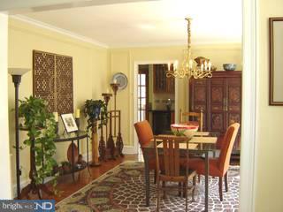 516 East Durham Street Philadelphia, PA 19119 - Photo 4 of 6
