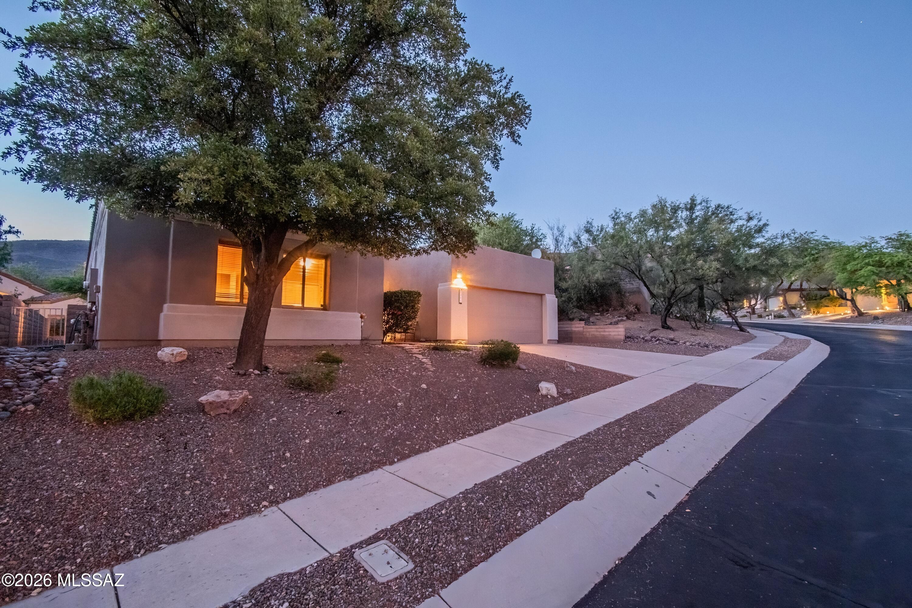 5305 Spring View Drive Tucson, AZ 85749 - Photo 37 of 41 Twilight 3