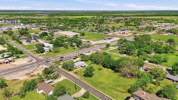 $175,000 | 104 East Main Street, Gunter, TX 75058