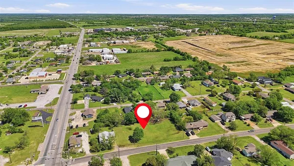 $175,000 | 104 East Main Street, Gunter, TX 75058
