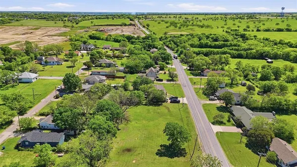 $175,000 | 104 East Main Street, Gunter, TX 75058