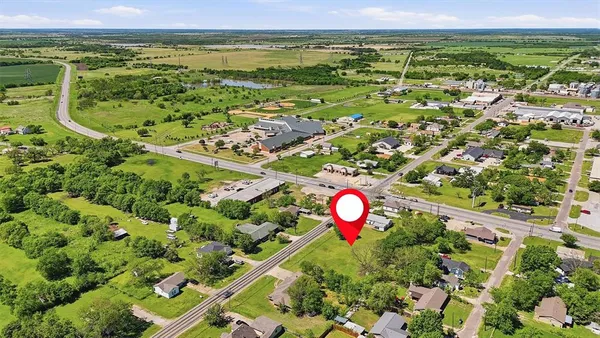 $175,000 | 104 East Main Street, Gunter, TX 75058