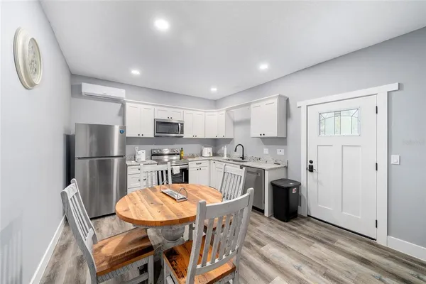 $1,300,000 | 13869 South Highway 475, Summerfield, FL 34491