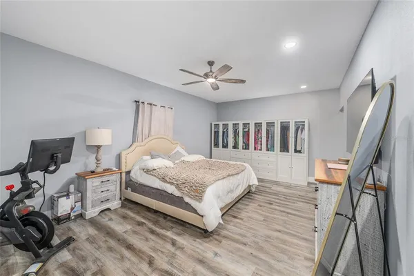 $1,300,000 | 13869 South Highway 475, Summerfield, FL 34491