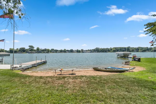 $559,900 | 181 Dons Drive, Quincy, MI 49082