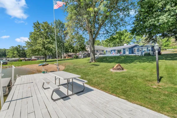 $559,900 | 181 Dons Drive, Quincy, MI 49082