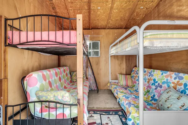 $559,900 | 181 Dons Drive, Quincy, MI 49082