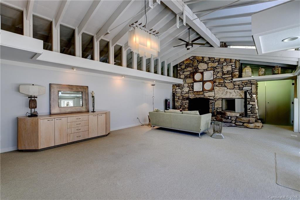 342 Timber Ridge Drive, Unit 38 Cashiers, NC 28717 - Photo 10 of 24 Gallery Image 10