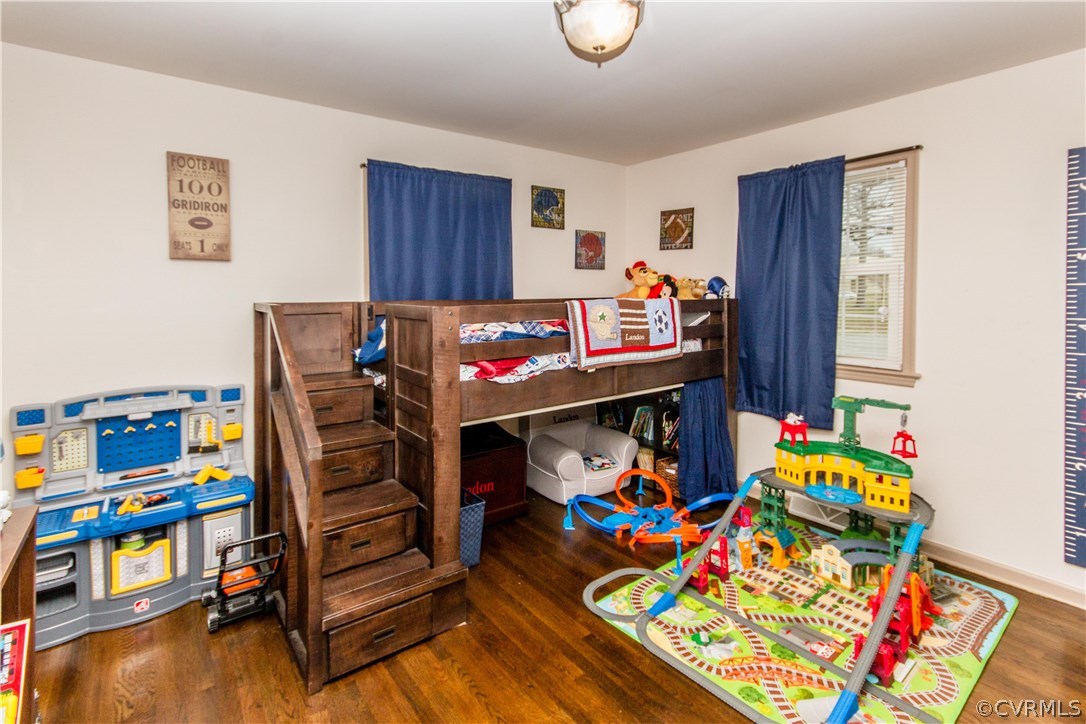 1101 Covington Road Colonial Heights, VA 23834 - Photo 34 of 47 a children room with furniture and toys