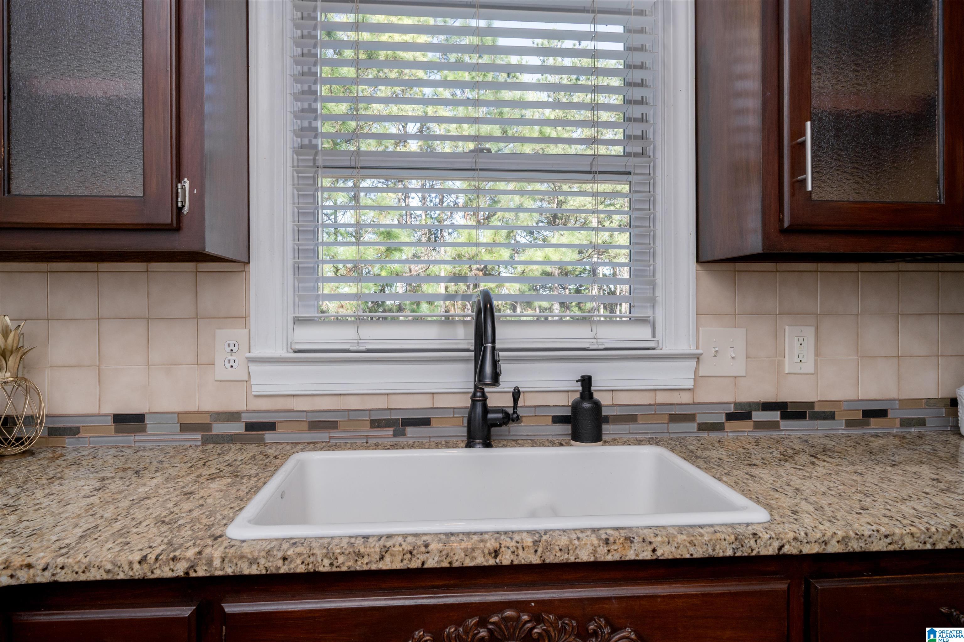 109 Kingsley Circle Alabaster, AL 35007 - Photo 17 of 47
