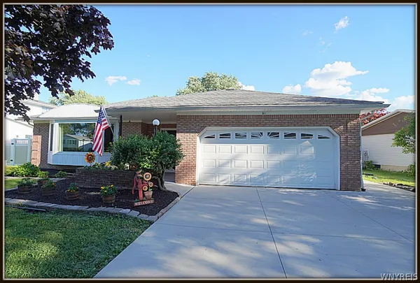 $425,000 | 51 Swanson Terrace, Amherst, NY 14221