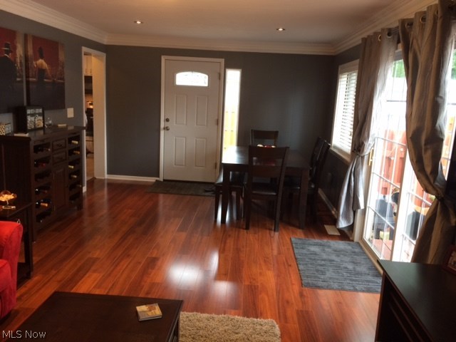 5496 Hauserman Road Cleveland, OH 44130 - Photo 5 of 35