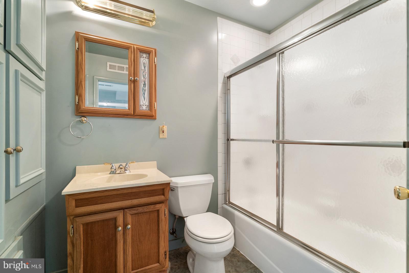 6721 Springhouse Lane Marshall, VA 20115 - Photo 28 of 43 Lower Level Bath