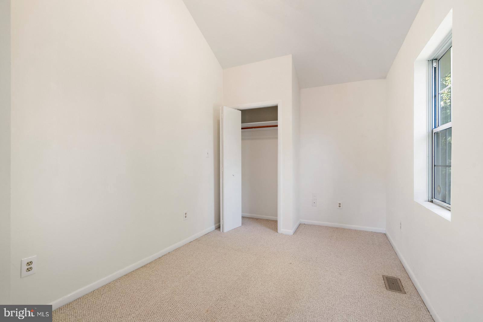 6721 Springhouse Lane Marshall, VA 20115 - Photo 32 of 43 Bedroom