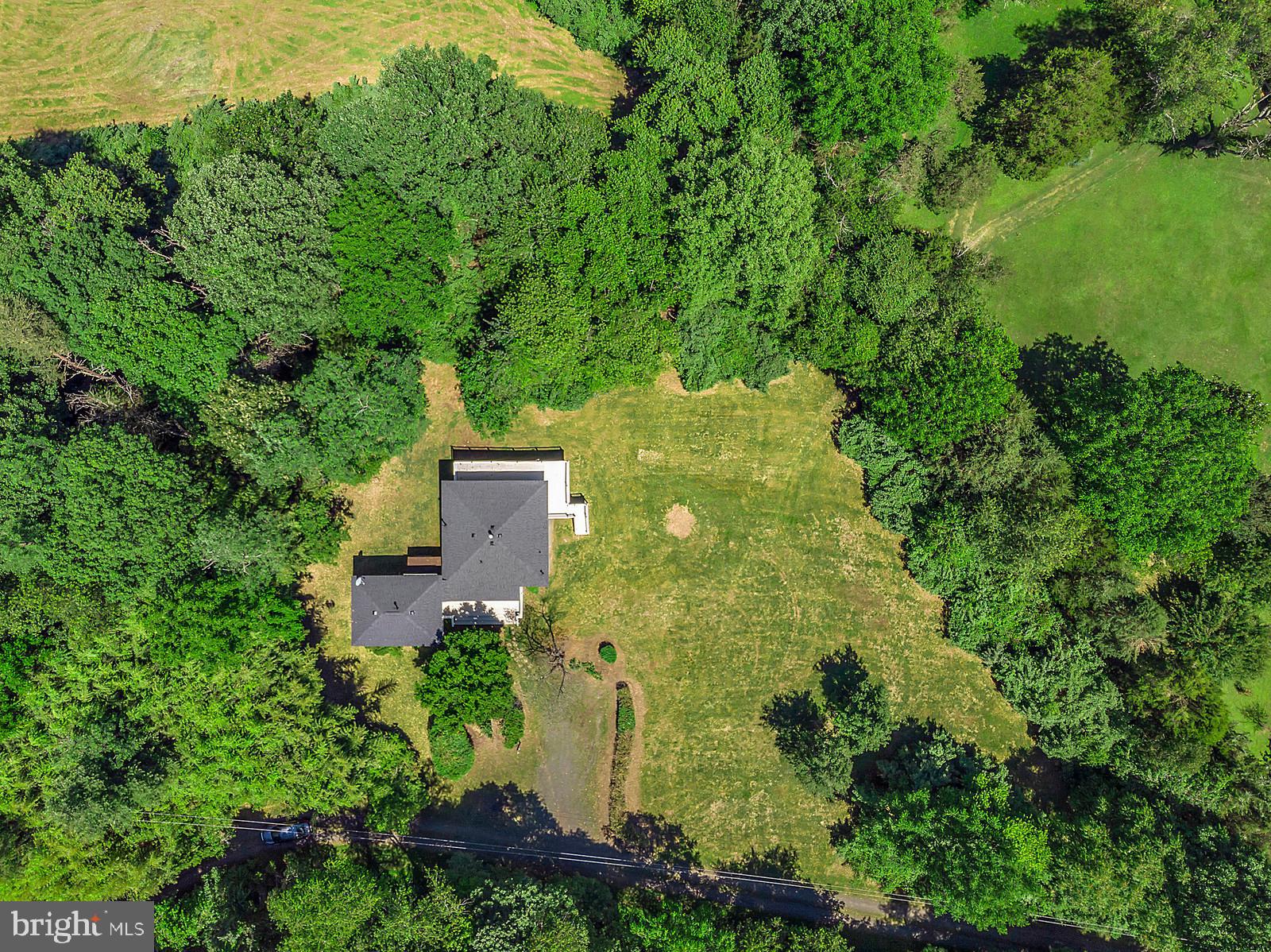 6721 Springhouse Lane Marshall, VA 20115 - Photo 6 of 43