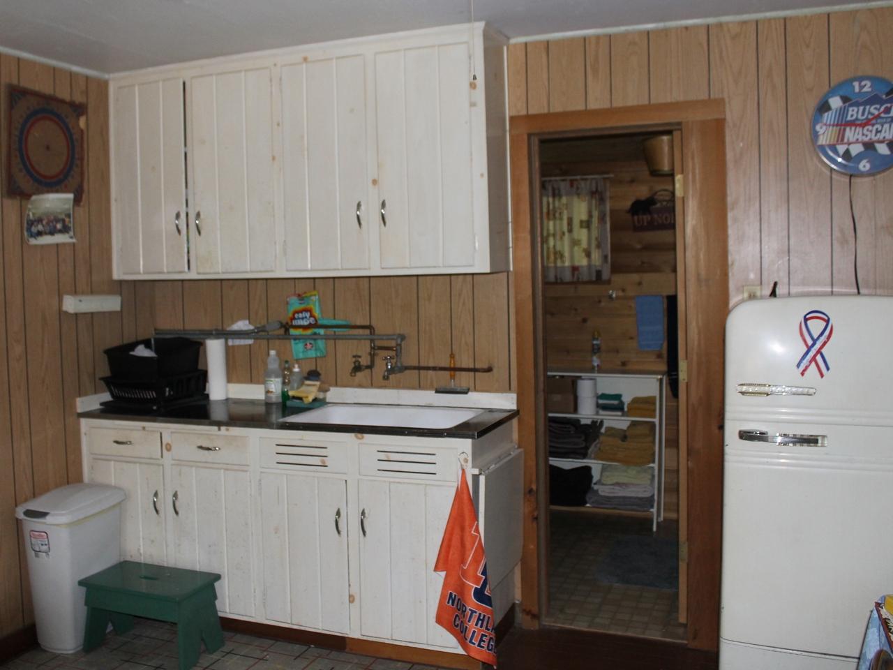 8052 Flandrena Road Hurley, WI 54534 - Photo 10 of 36 Gallery Image 10