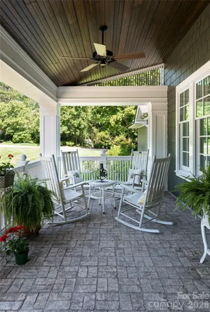 $3,497,500 | 1 Cedar Chine, Asheville, NC 28803