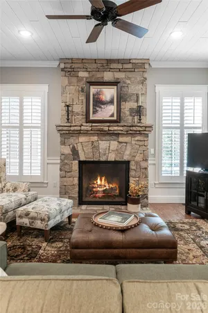 a view of a living room