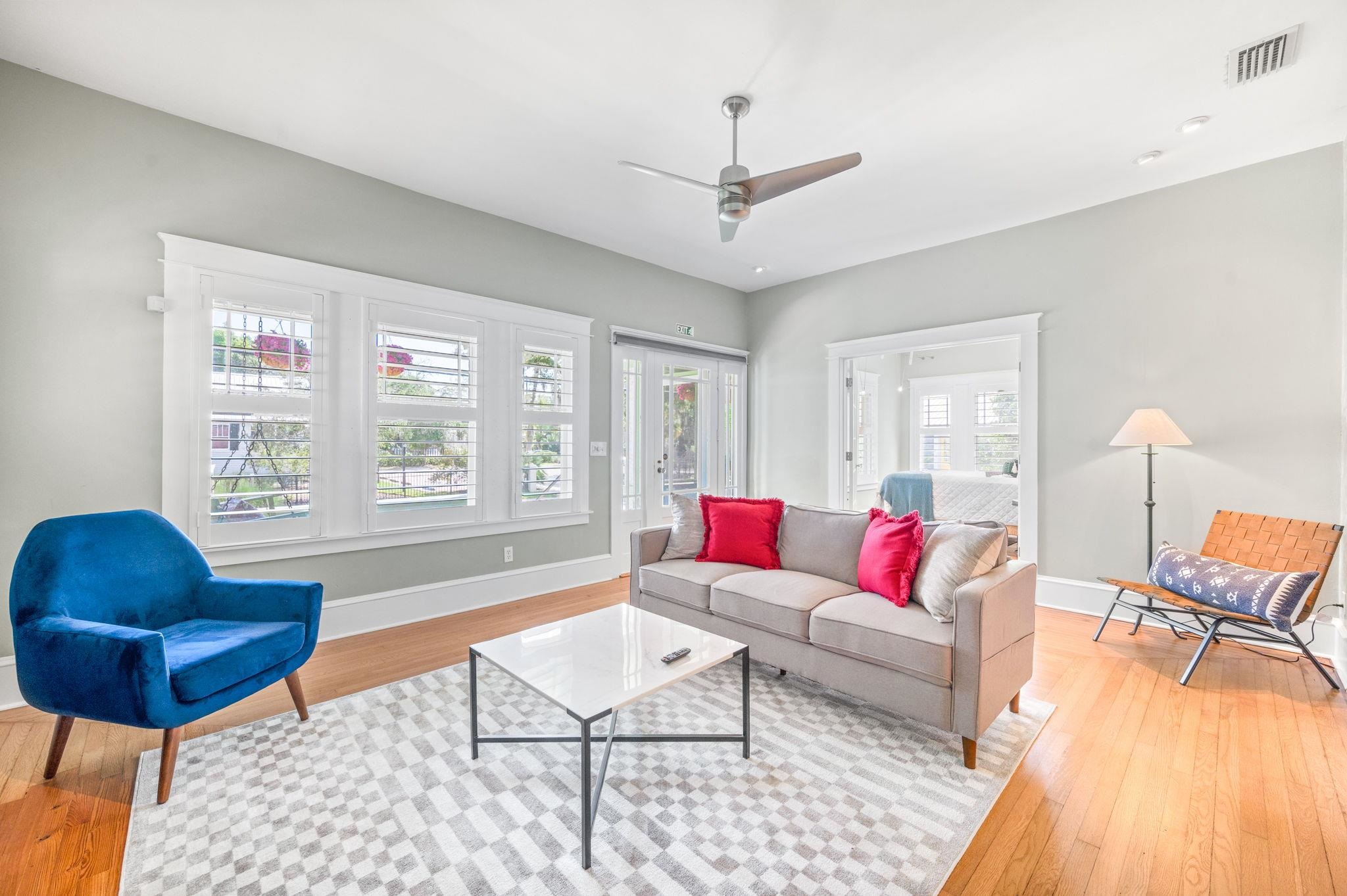 20 Riberia Street St. Augustine, FL 32084 - Photo 11 of 56 a living room with furniture and wooden floor