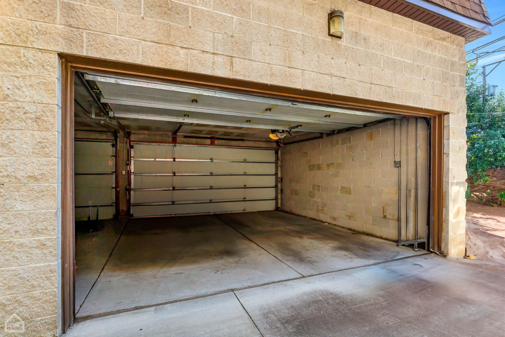 2701 West Hirsch Street, Unit 2 Chicago, IL 60622 - Photo 29 of 30