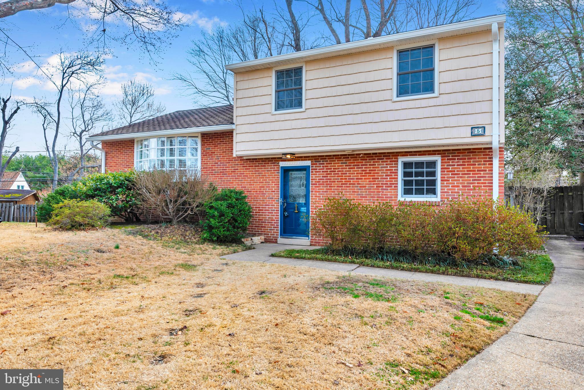 5 Spring Haven Court Severna Park, MD 21146 - Photo 2 of 35 a view of a house with a yard