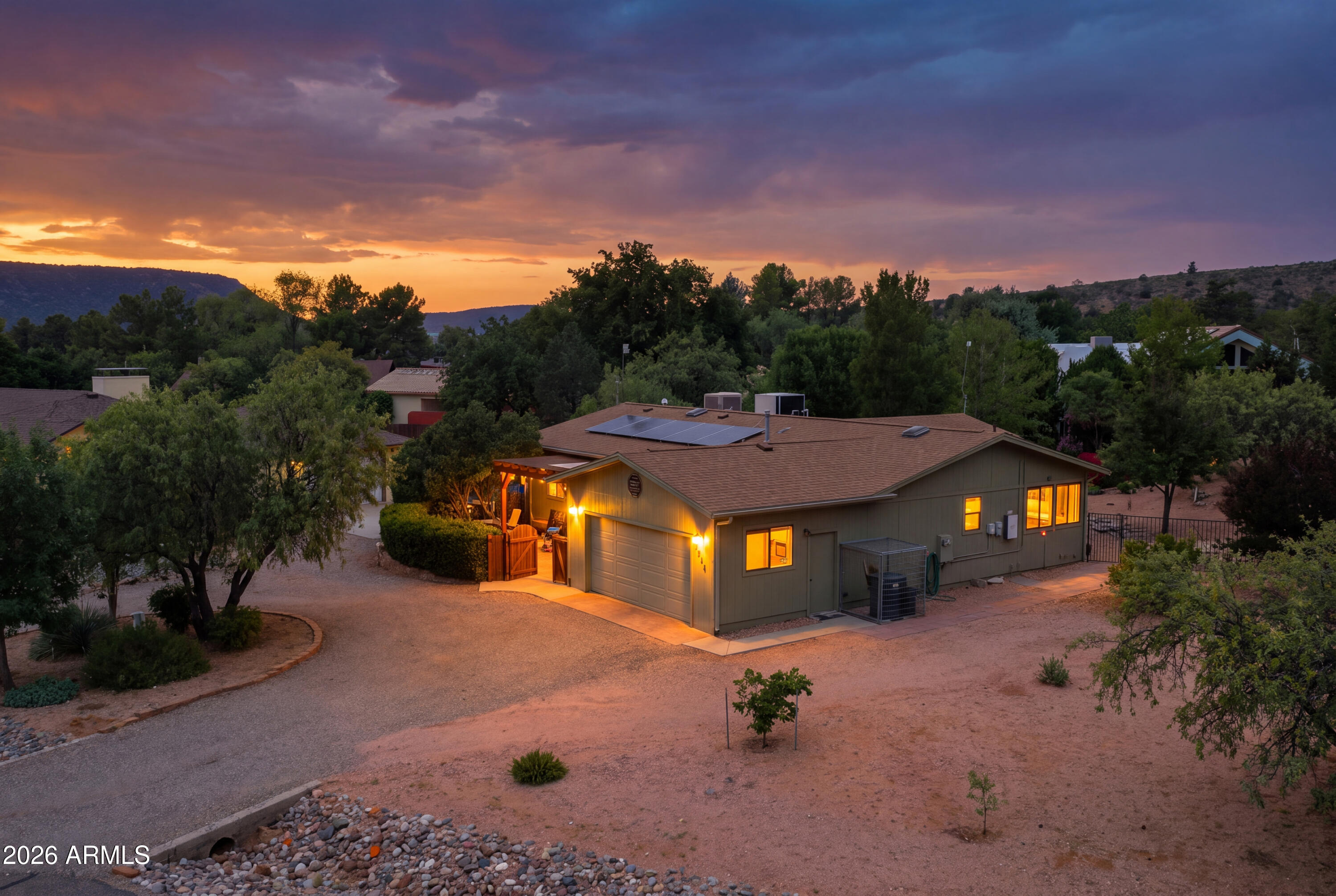 325 Raintree Road Sedona, AZ 86351 - Photo 8 of 46 GT_325RaintreeRD_Twilight_01