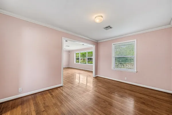 $2,200 | 4501 Willowbend Boulevard, Houston, TX 77035