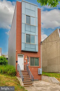 $499,900 | 2120 North Franklin Street, Philadelphia, PA 19122