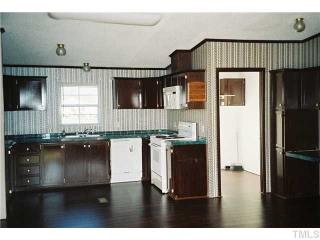 8875 Creek Road Willow Spring, NC 27592 - Photo 5 of 9 Photo 5