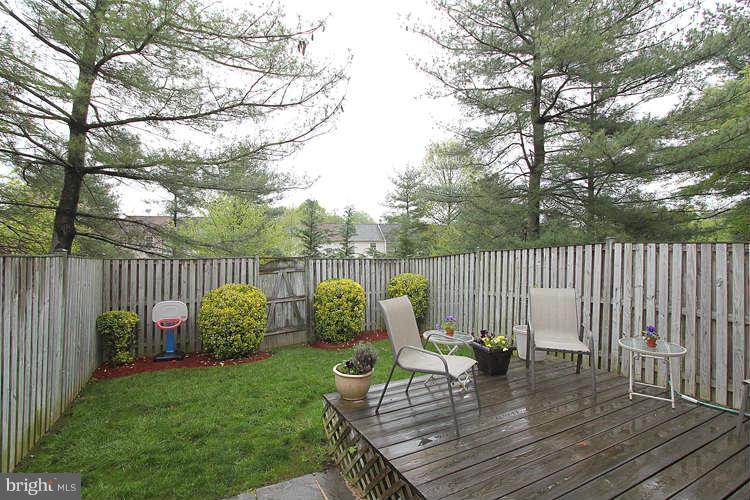 14929 Ladymeade Circle Silver Spring, MD 20906 - Photo 26 of 30 Exterior (Rear)