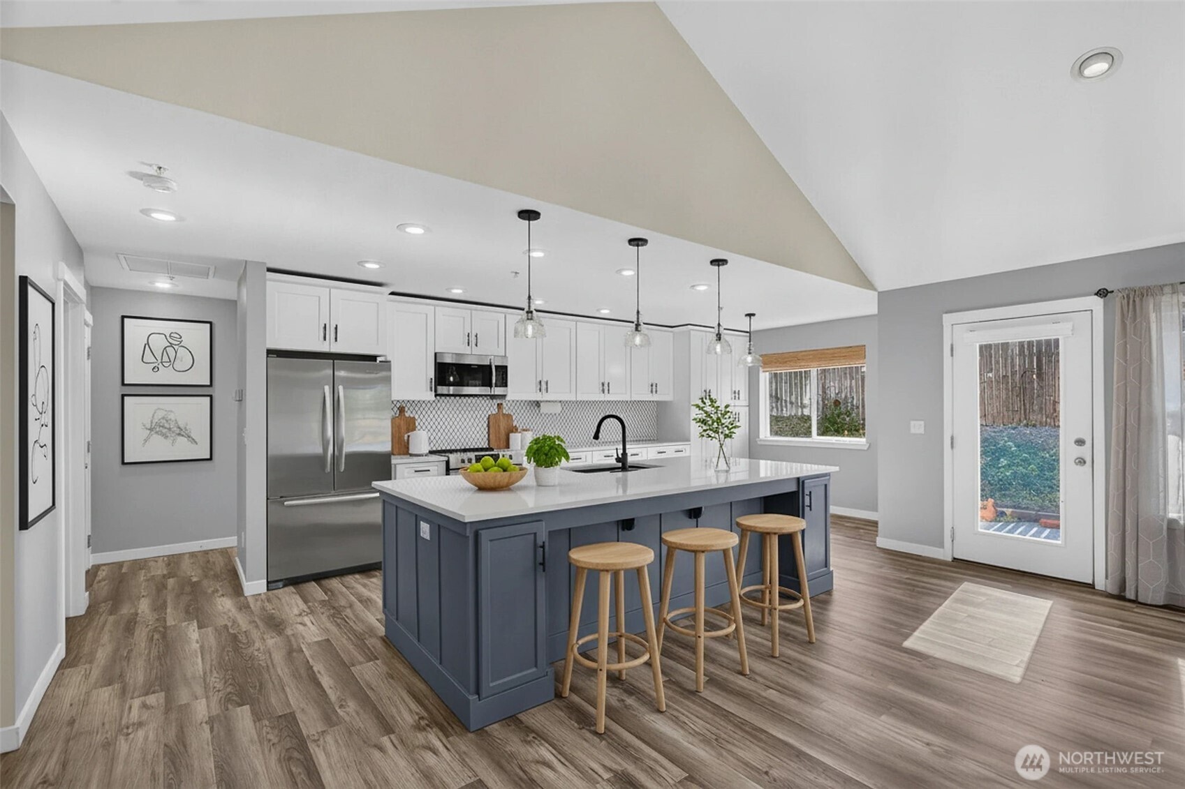 1364 Tractor Loop East Wenatchee, WA 98802 - Photo 12 of 38 Gallery Image 12