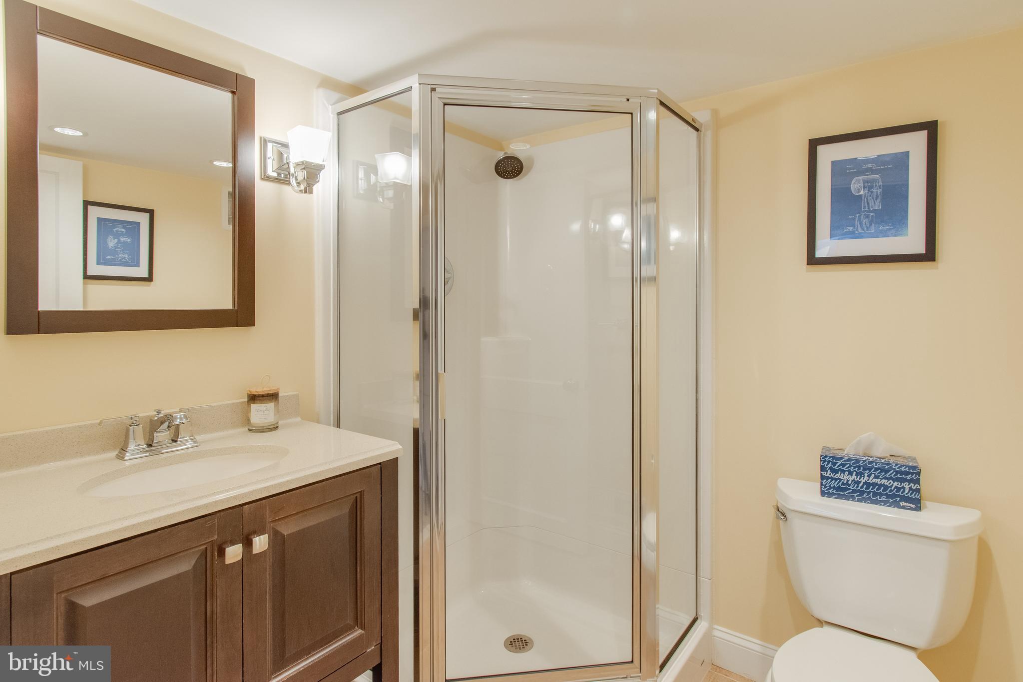 2 Tanglewood Road Catonsville, MD 21228 - Photo 28 of 33 Full Bathroom