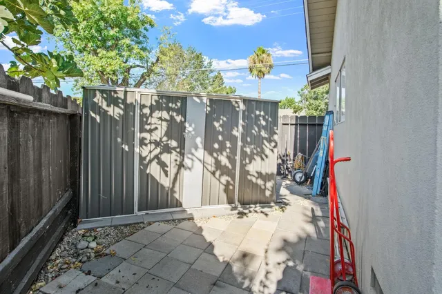 a view of a door of the house