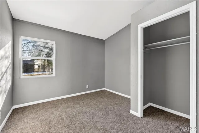 $99,900 | 300 St Kevin Street, Cahokia, IL 62206