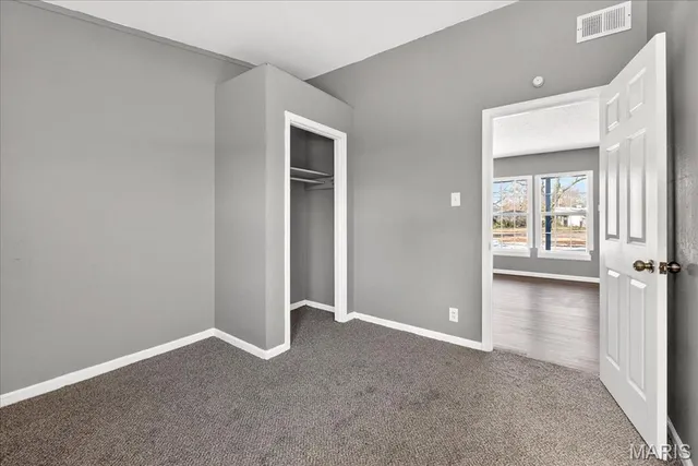 $99,900 | 300 St Kevin Street, Cahokia, IL 62206