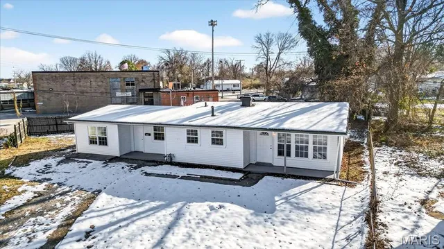 $99,900 | 300 St Kevin Street, Cahokia, IL 62206