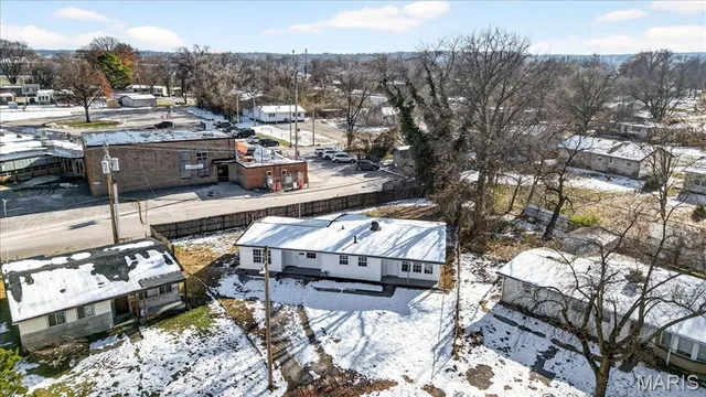 $99,900 | 300 St Kevin Street, Cahokia, IL 62206