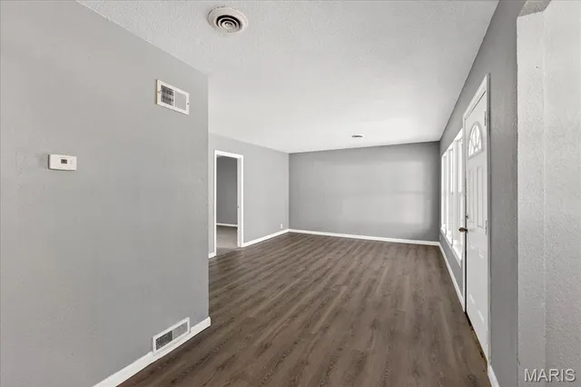 $99,900 | 300 St Kevin Street, Cahokia, IL 62206