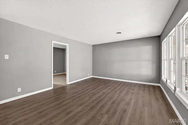 $99,900 | 300 St Kevin Street, Cahokia, IL 62206