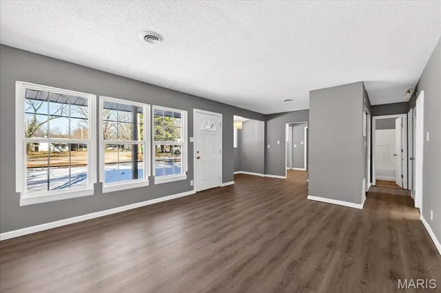 $99,900 | 300 St Kevin Street, Cahokia, IL 62206