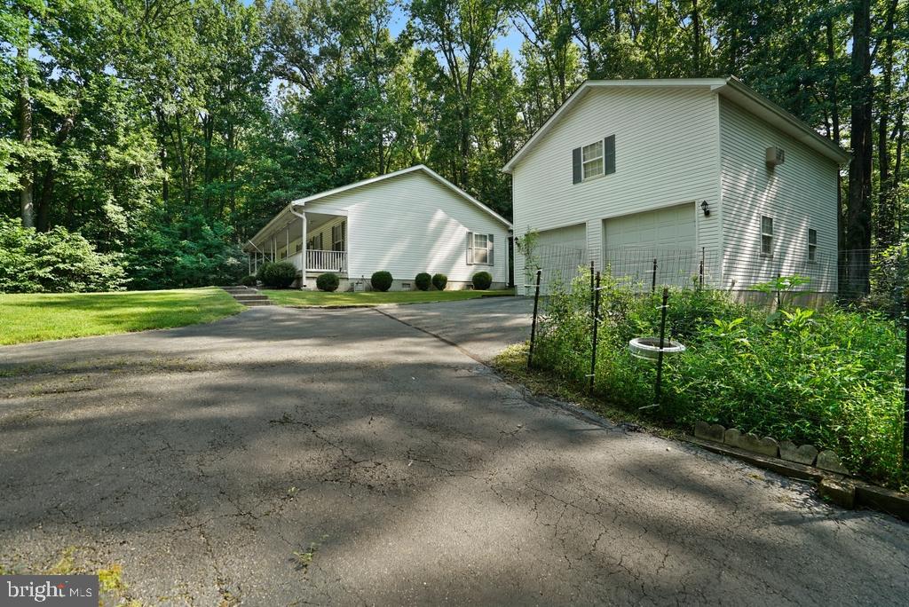 6380 Valley Road La Plata, MD 20646 - Photo 3 of 55 Gallery Image 3