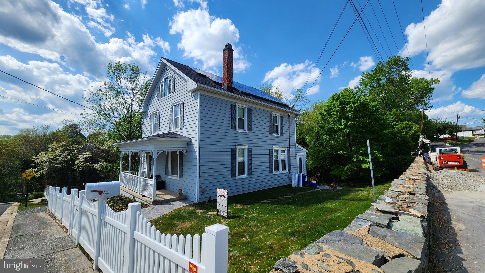 1 West E Street Brunswick, MD 21716 - Photo 4 of 7 Charming home with scenic views.
