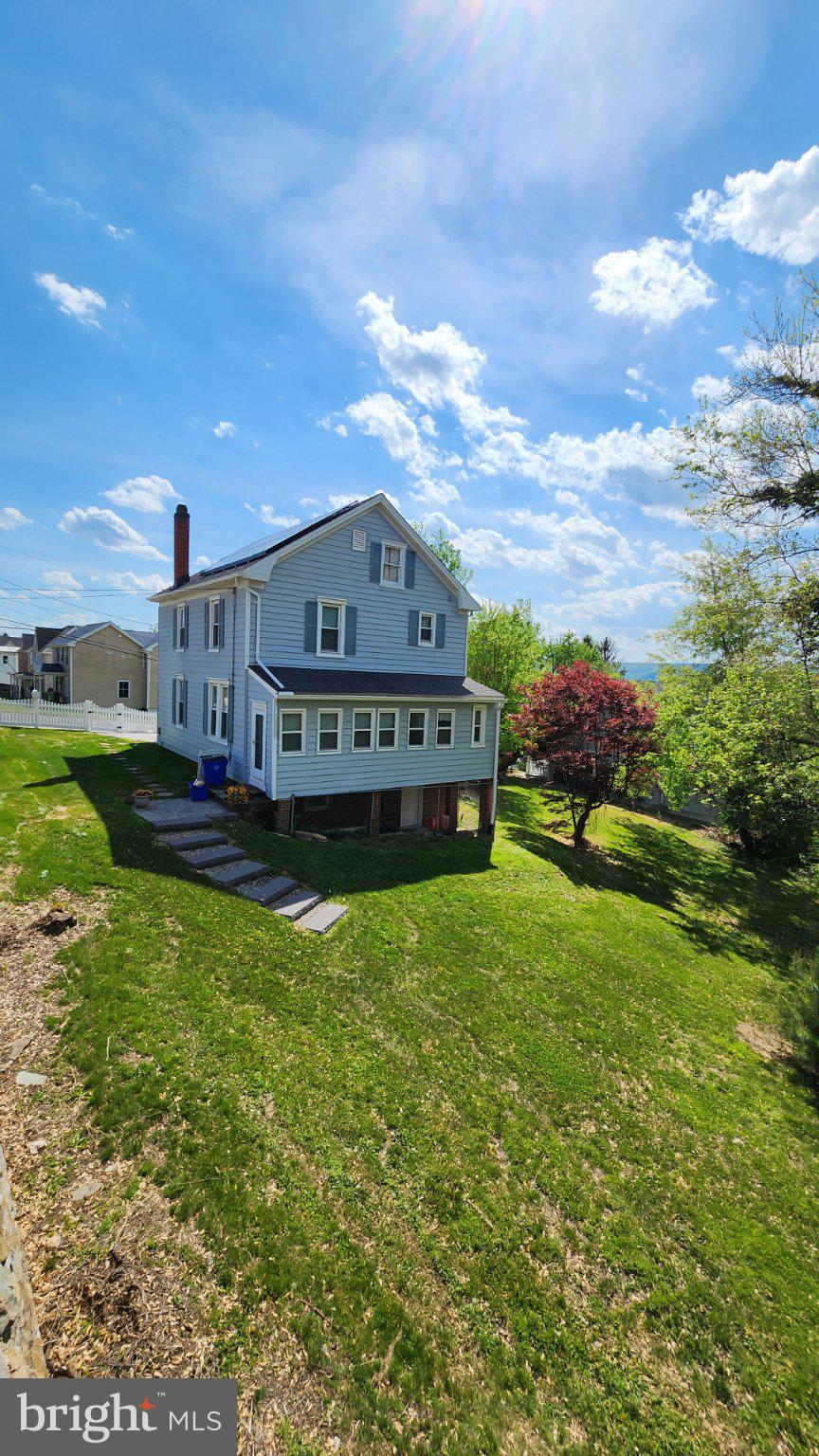 1 West E Street Brunswick, MD 21716 - Photo 6 of 7 Charming home with scenic views.
