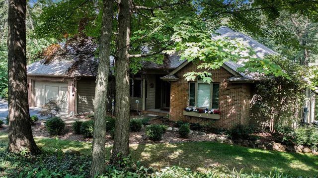 $675,000 | 7721 5th Street, Mattawan, MI 49071