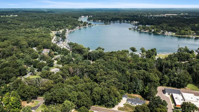 $675,000 | 7721 5th Street, Mattawan, MI 49071